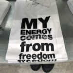 コムデギャルソン メッセージTシャツ MY ENERGY COMES FROM FREEDOM