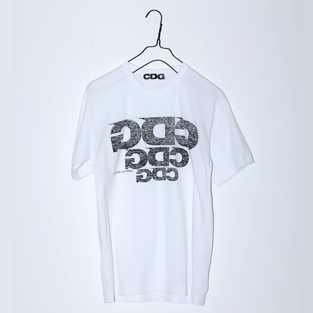 Tシャツ○素材95's コムデギャルソンオム　デザインネック　ヴィンテージ Tシャツ