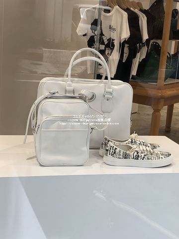 COMME des GARCONS ショルダーバッグ 白 | camillevieraservices.com