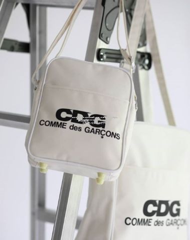 cdg-logo-mini-shoulder-bag