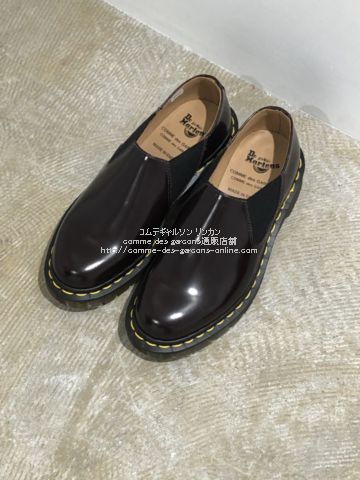 コムコム定番ドクターマーチン-スリッポン-DR. MARTENS-