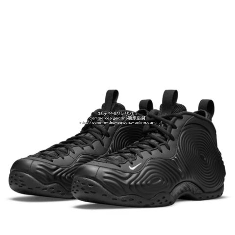 commedesgarçon×NIKE AIR FOAMPOSITEスニーカー