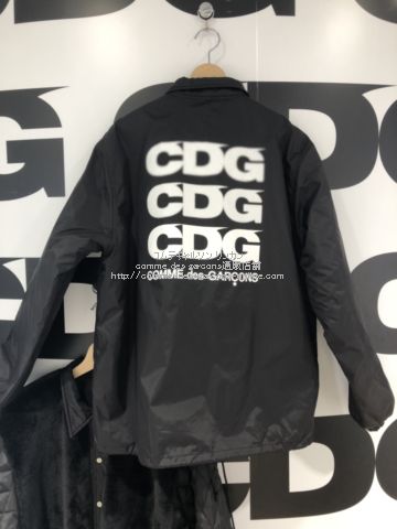 CDG COMME des GARCONSコーチジャケット