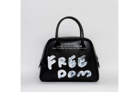 コムデギャルソン 吉田カバン 台形「FREE Dom」メッセージプリント