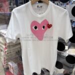 プレイ コムデギャルソン ピンク プリント ハート 半袖Tシャツ-ユニ