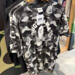 batpe-cdg-25ss-camo-college-tee