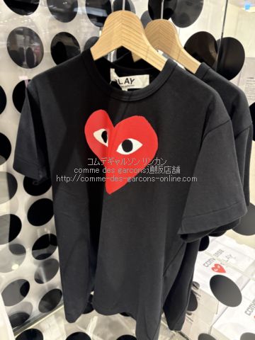 Tシャツ Play Comme des Garcons(プレイ・コムデギャルソン Tシャツ Play Comme des Garcons(プレイ・コムデギャルソン