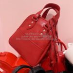 cdggirl-25aw-bag-charm