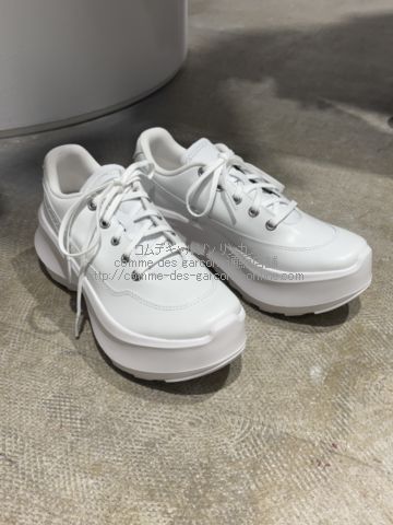 cdg25aw-gp-k104-wh