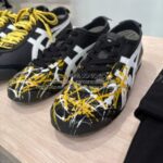 コムデギャルソン×オニツカタイガー“メキシコ 66”スプラッシュ ハンド ペイント