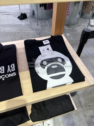 taoコムデギャルソン 黒 Tシャツ Sサイズ TAO（タオ） | Tシャツ・カットソーの古着・中古通販 | 【公式】RAGTAG