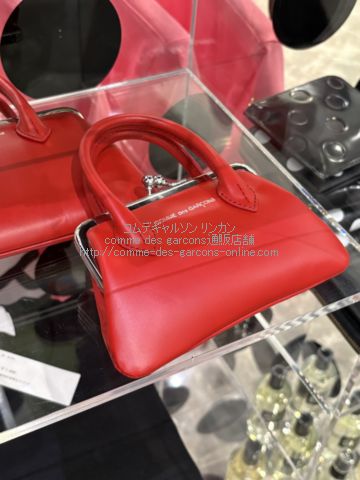 コムデギャルソン ハンドル付きがま口財布 クラスプハンドルズ