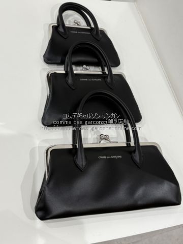 コムデギャルソン ハンドル付きがま口財布 クラスプハンドルズ