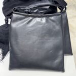 コムデギャルソン レザー ショルダーバッグ 26AW