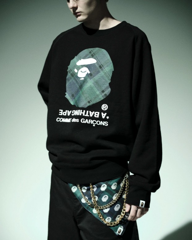 コムデギャルソン大阪 X BAPE®︎ スエットシャツ-黒